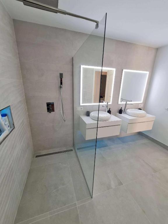 Laguna Beach Wohnung Mit Freiem Meerblick Torrox Exterior foto